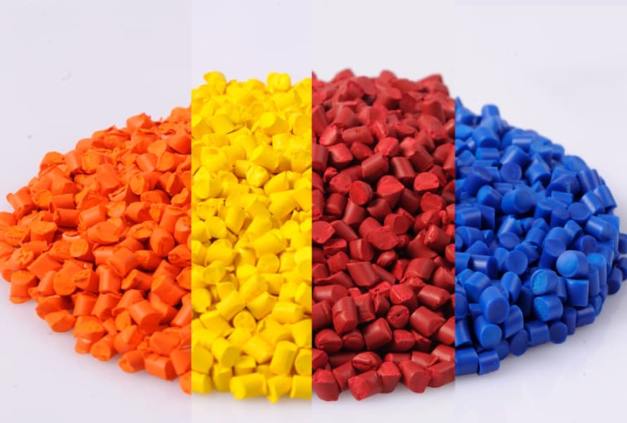 The price of raw materials is one of the main influencing elements on masterbatch price.