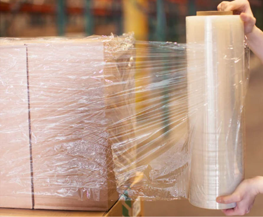 LLDPE stretch film secures pallets efficiently with superior stretchability and puncture resistance