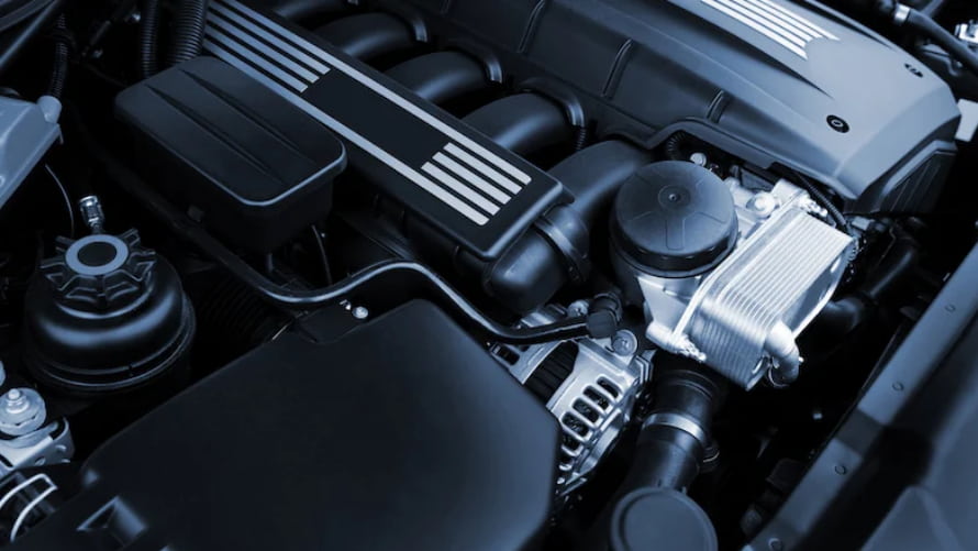 يحقق البلاستيك العديد من الفوائد في إنتاج قطع غيار السيارات.