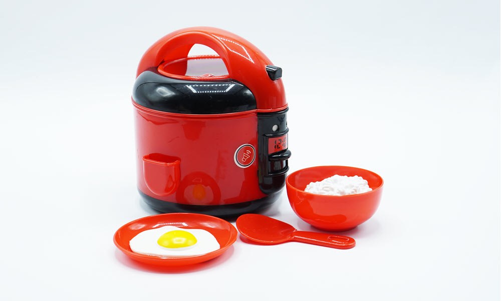 Why Does Plastic Turn Yellow Over Time?