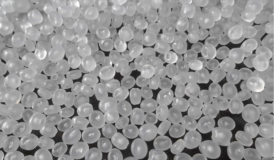 Transparent filler masterbatch enhances the visual appeal and performance of food packaging