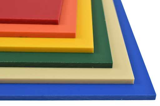 يمكن تصميم البلاستيك عالي الكثافة إلى العديد من المنتجات مثل مواد التعبئة والتغليف، أنظمة الأنابيب، المواد الطبية والسلع الاستهلاكية، وغيرها.