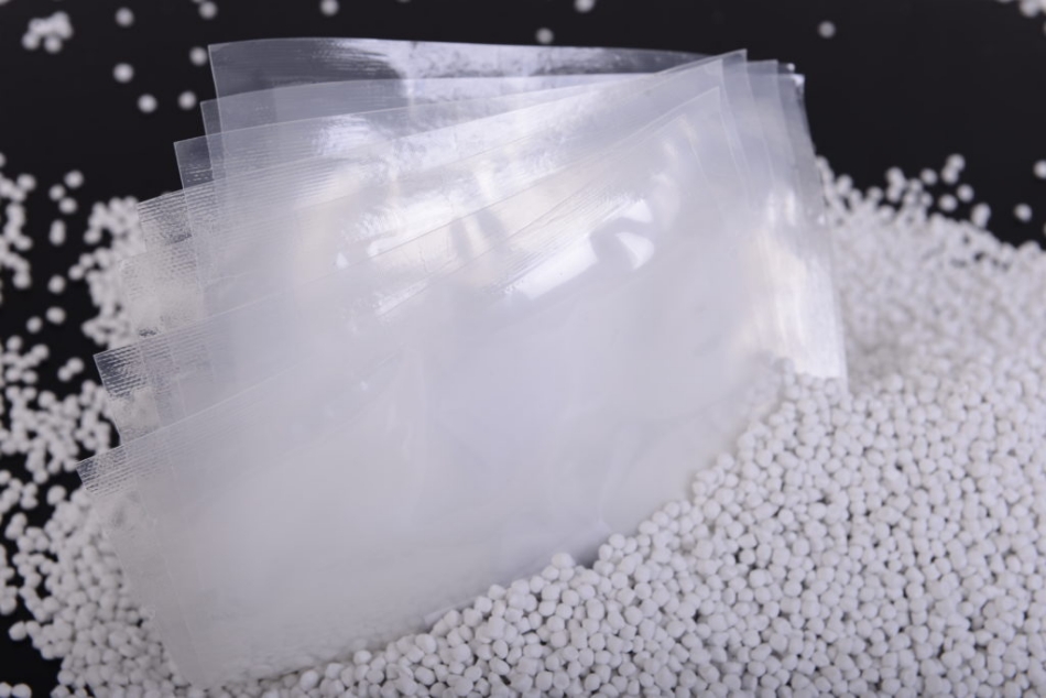 The larger amount of CaCO3 filler is used, the more opaque and rigid the films become