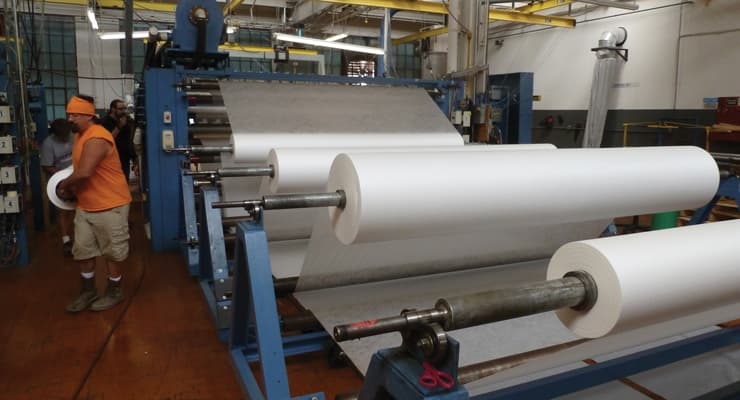 Many nonwoven bag producers integrated EuP’s PP filler masterbatch to lower production costs