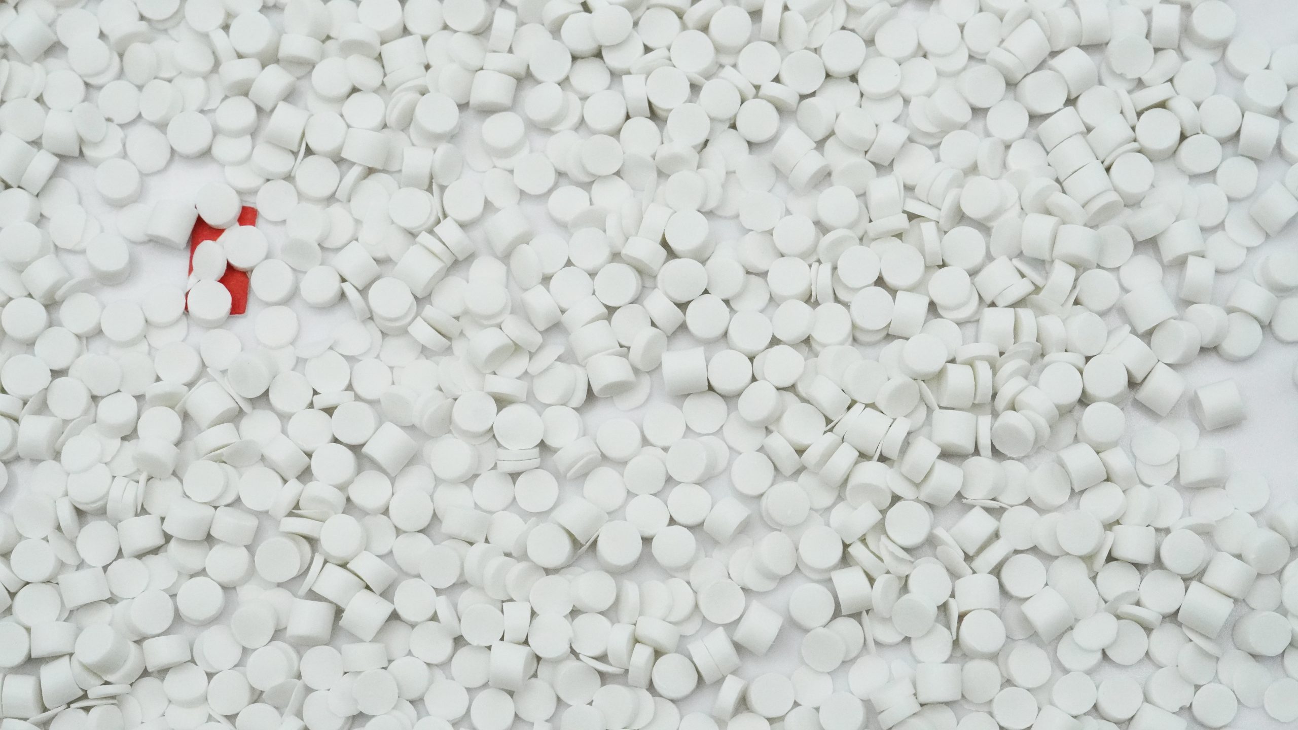 المركبات البلاستيكية الحيوية والفيلر الحيوي من EuP مصر.