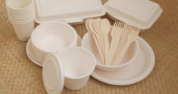 Single-use plastic forks, knives
